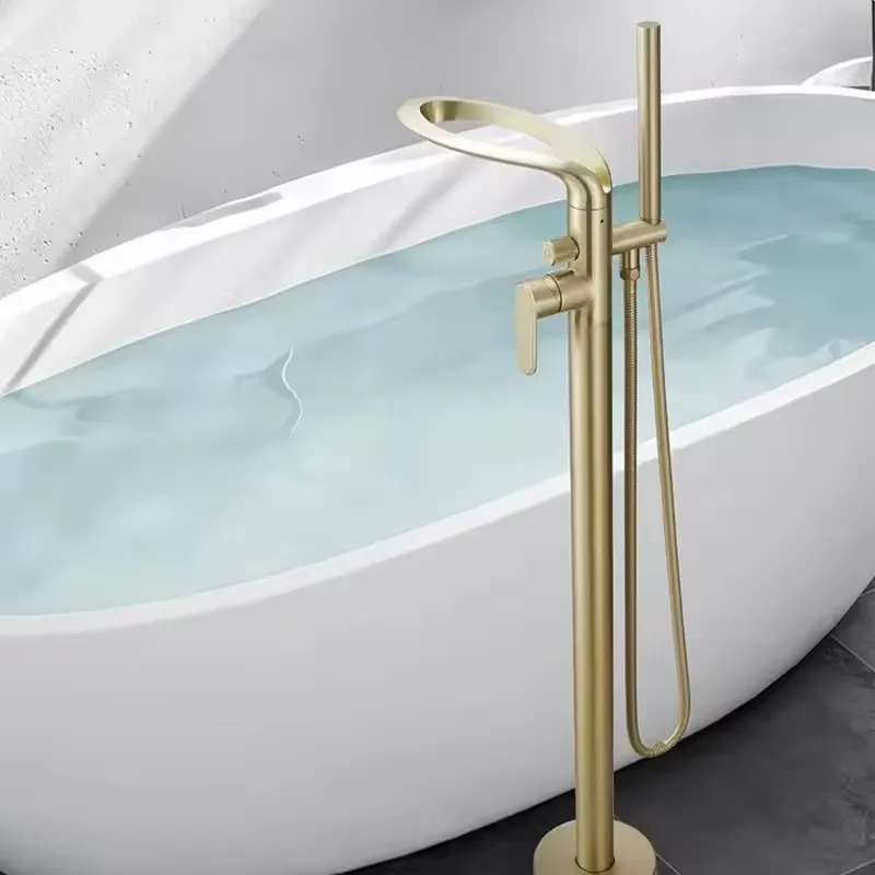 Freestanding Bathtub Filler Faucet Floor - صنبور حوض استحمام حديث من النحاس،