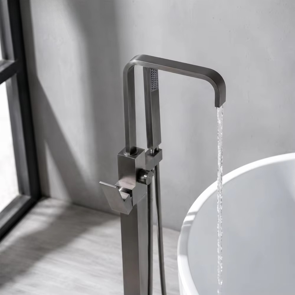 خلاط حوض استحمام مثبت على الأر - مراجعة Freestanding Bathtub Filler Faucet Floor وسعره